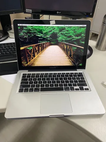 MacBook Pro 13"- Intel Core i7 16GB