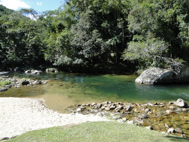Linda casa em Lumiar com rio nos fundos e a 1km do centro - Foto 19