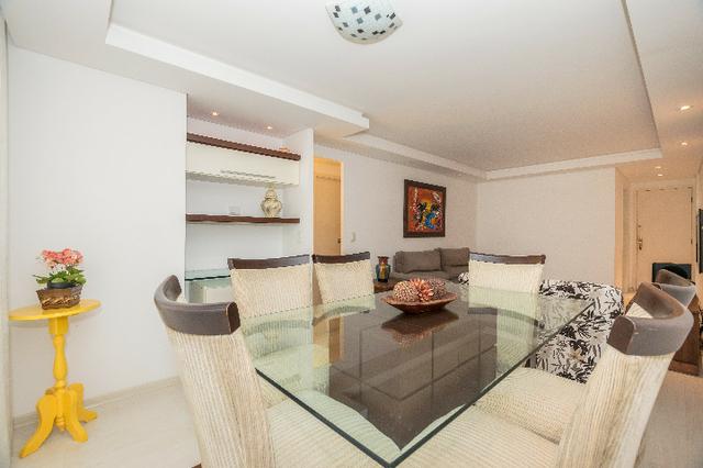 Apartamento 03 Quartos 01 Vaga no Cabral - AP0436