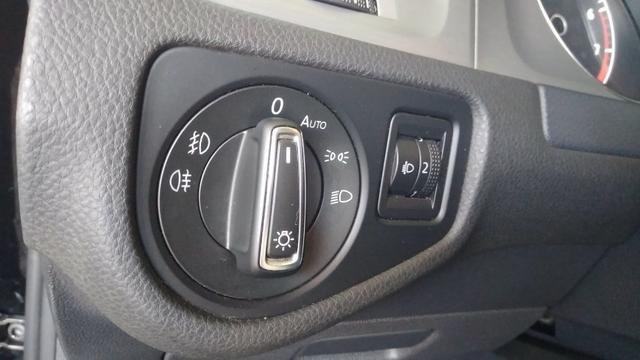 VW - Golf 1.6 Confortline MSI Manual - 2016 - Foto 11