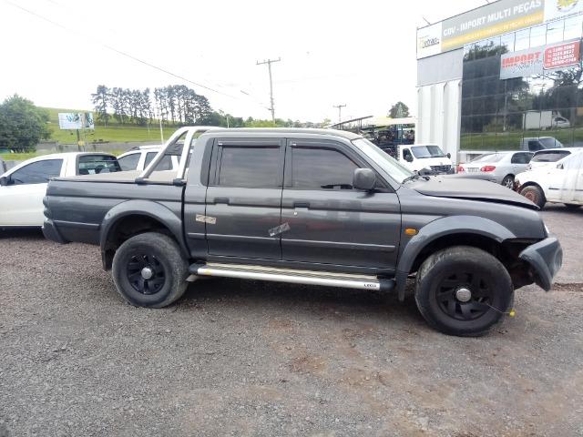 Sucata L200 triton 3.2 diesel - Foto 2