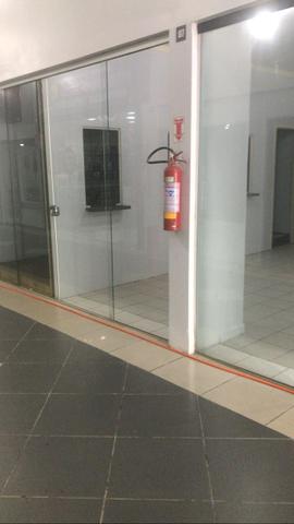 Aluga salas comerciais no centro! - Foto 8