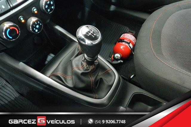 Chevrolet Onix LT 1.4 Flex Completíssimo Único Dono Lacrado Pneus Zero Impecável - Foto 15