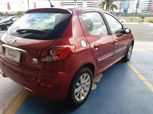 Peugeot 207 - Foto 2