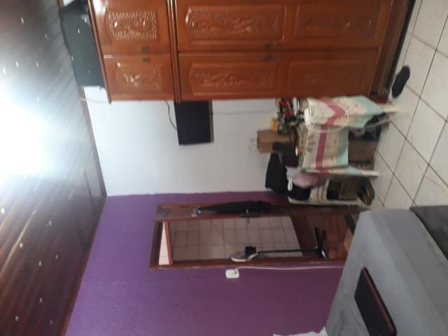 Suíte para solteiro(a) em casa ampla na zona sul, incluso água (dividir aluguel) - Foto 9