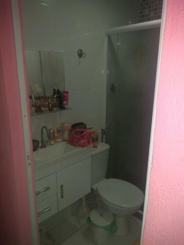 Linda casa em condomínio