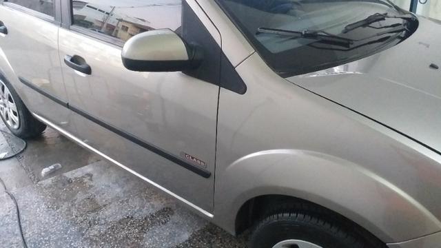 Fiesta hatch 2006 motor 1.6 Flex super novo - Foto 19