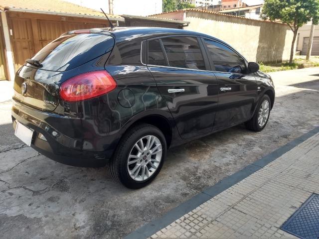 Fiat Bravo Essence Dualogic 1.8 Flex - Foto 4