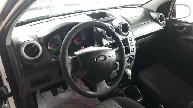 Fiesta Hatch SE 1.6 2014 completo e muito conservado - Foto 5