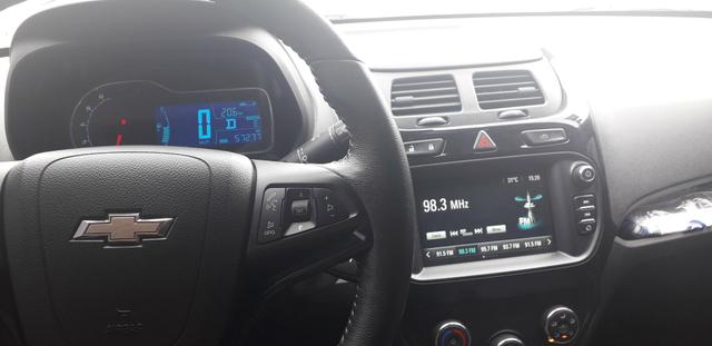 Vendo cobalt elite 2017 com 57.000 km - Foto 2