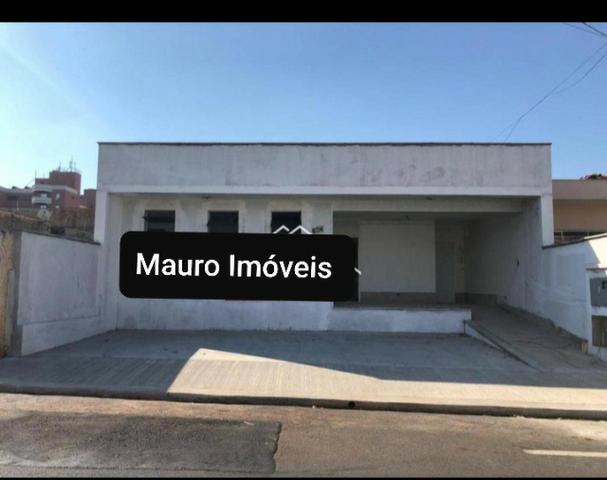 Imóvel comercial Próximo ao Centro / Excelente Localização
