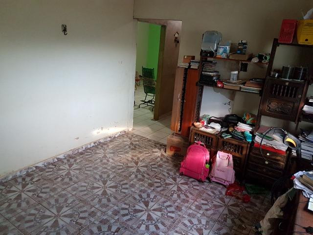 Vendo Casa Espaçosa - Foto 6