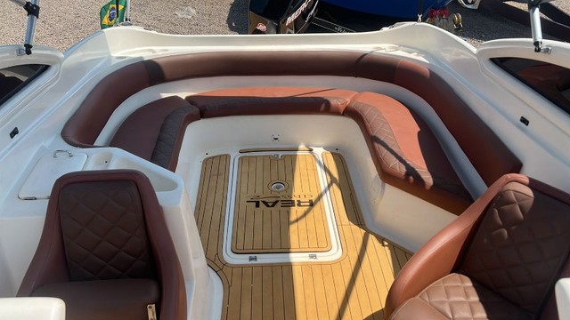 Lancha Real 240 + Motor de popa Mercury 150 hp  + Carreta rodoviária  - Foto 8