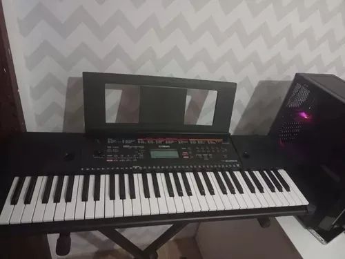 Teclado Yamaha Psr E263