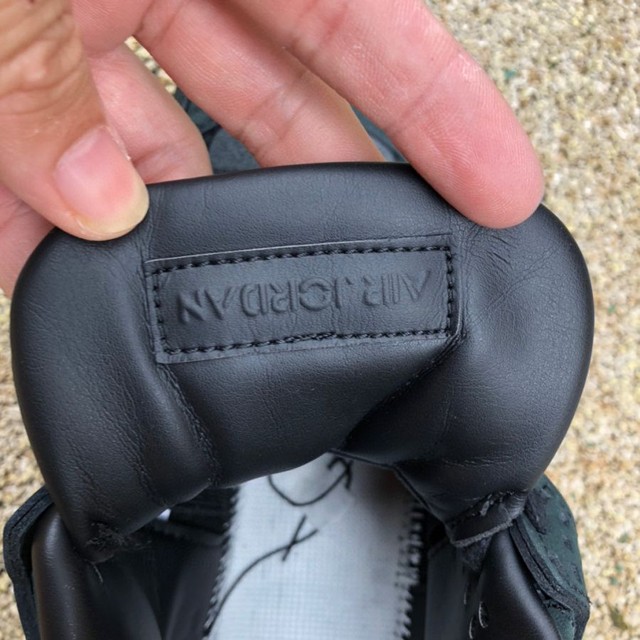 Air Jordan 4 retro X KAWS "Black" - Foto 4