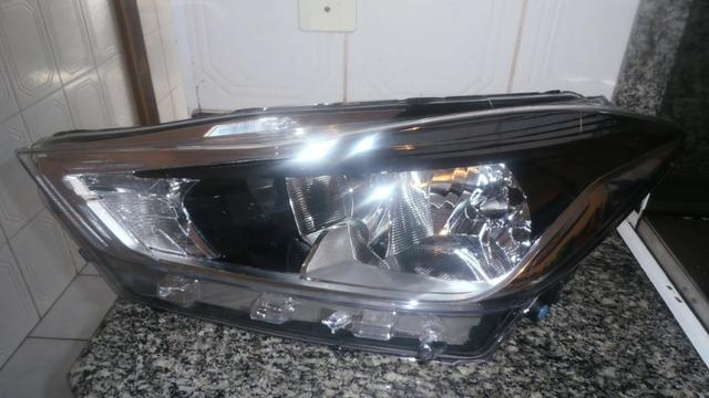 Farol esquerdo Nissan kicks sem led