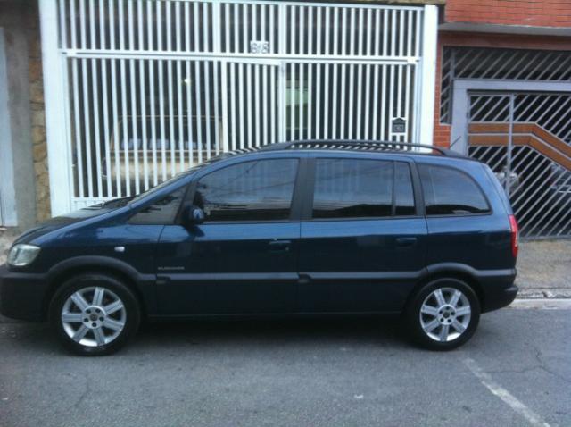 Zafira Elegance Flex Automática 05/06 - Foto 4
