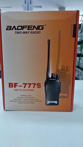 02 Rádios Tipo Walk Talk Baofeng 777s-(Loja na Cohab)-Total Segurança na Sua Compra
