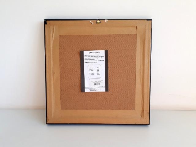 Quadro Londres preto e branco ônibus em vermelho - Foto 2