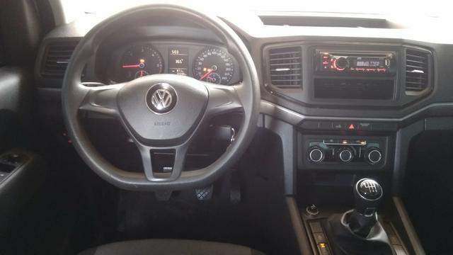 VW - Amarok S 2.0 Diesel 4x4 Manual - 2017 - Foto 6