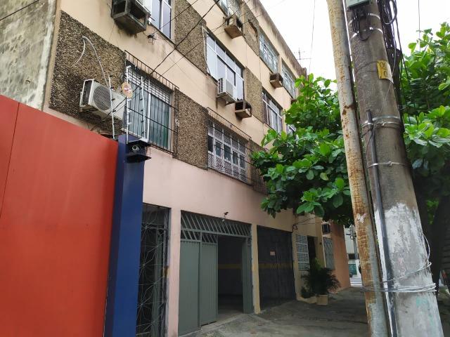 Dr. Vianna Aluga apart. no Edif. Pará - Foto 3
