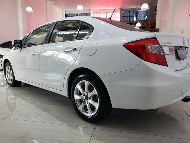 HONDA CIVIC 2013/2014 2.0 EXR 16V FLEX 4P AUTOMÁTICO - Foto 4