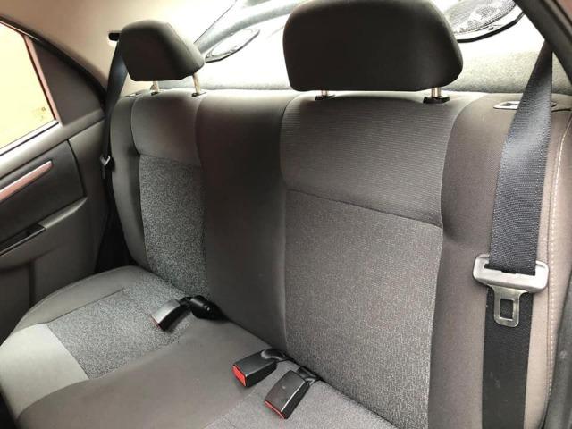 Prisma 2012 lt 1.4 flex completo, único dono !!! - Foto 12