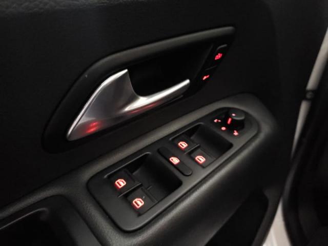 VOLKSWAGEN AMAROK DARK LABEL 2.0 AUT 2015 - Foto 10