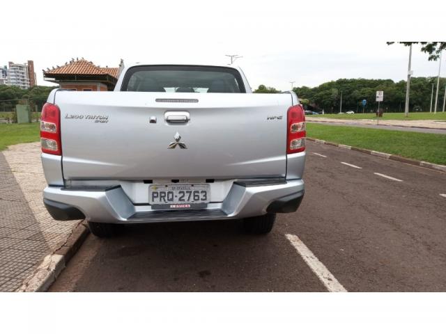 MITSUBISHI L200 TRITON SPORT HPE 2.4 CD DIESEL AUT. - Foto 19
