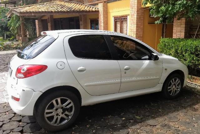 207 - Aro 15 liga leve vai de bônus com pneus Continental! - Foto 3