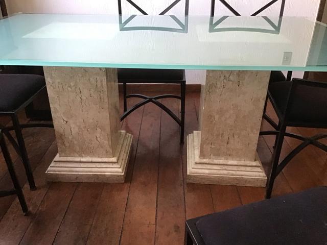 Mesa com seis cadeiras - Foto 3