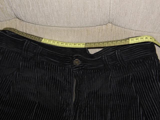 Linda calça veludo unisex G cintura fina 35cm novíssima retira no centro de Poa-rs - Foto 2