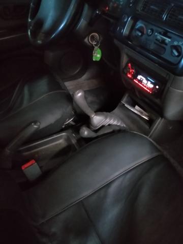 Vende-se l200 com tudo pago, abaixo da tabela fip, em boas condições, só pegar e andar! - Foto 2