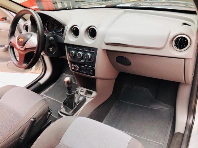 Prisma 2012 lt 1.4 flex completo, único dono !!! - Foto 14