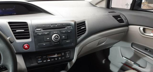 Honda Civic 1.8 Lxs Flex Aut. 4p - Foto 10