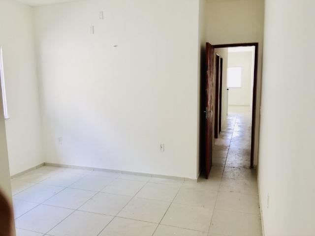 Documentação Inclusa: 2 quartos, 2 wcs, garagem, sala, coz americana, quintal, área serviç - Foto 11