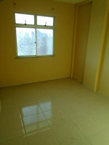 Ed. Morada dos Flamingos, 97m2, 3 Qtos, DCE, 2 Vagas Livres de Garagem - Foto 13