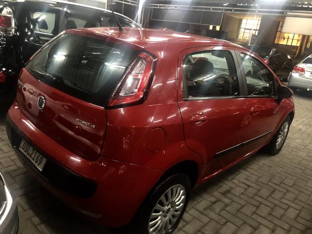 Punto atractive 1.4 flex ano 2013 - Foto 10