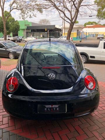 Vendo New Beetle 2010 Teto Solar e Rodas - Foto 4