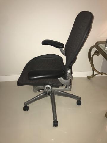 Cadeira diretor HermaMiller Aeron