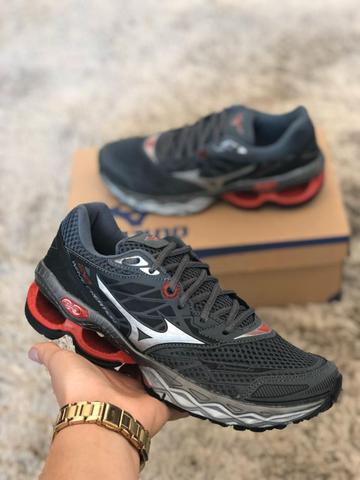 Tenis Mizuno