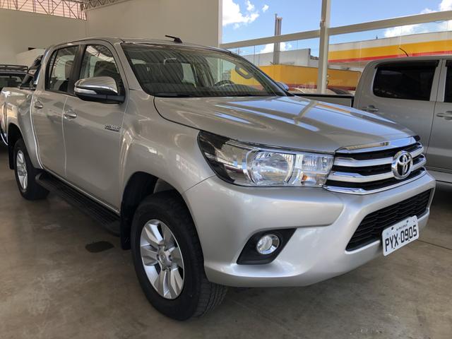 Hilux Srv 2017 4x4 diesel Automática - Foto 3