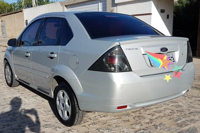 Fiesta Sedan Tecno 1.6 completo (exclusivo) vendo/troco - Foto 6