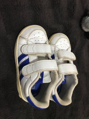 tenis adidas tamanho 22