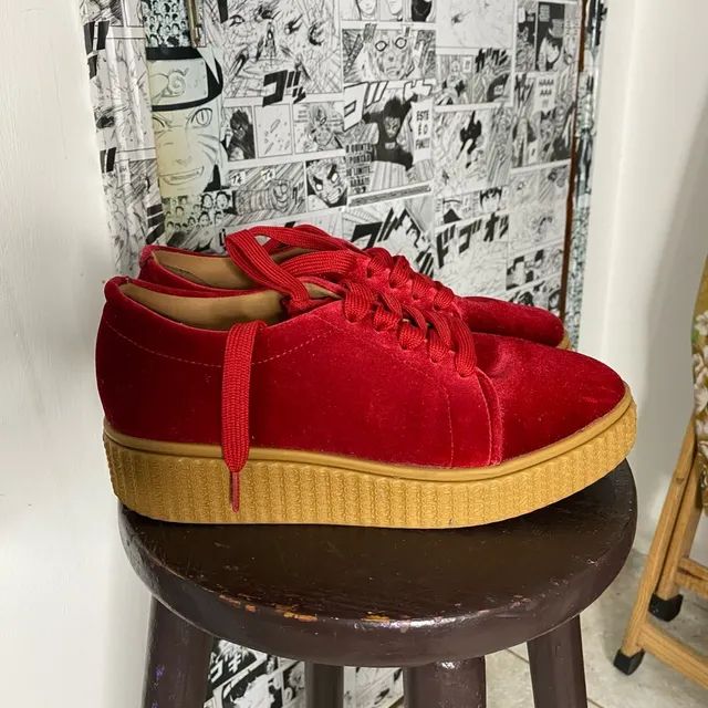 Tenis vermelho hot sale de camurça