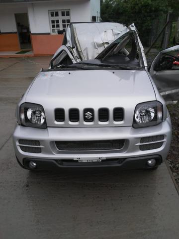Suzuki Jimny 2012 4x4 vendido em pecas