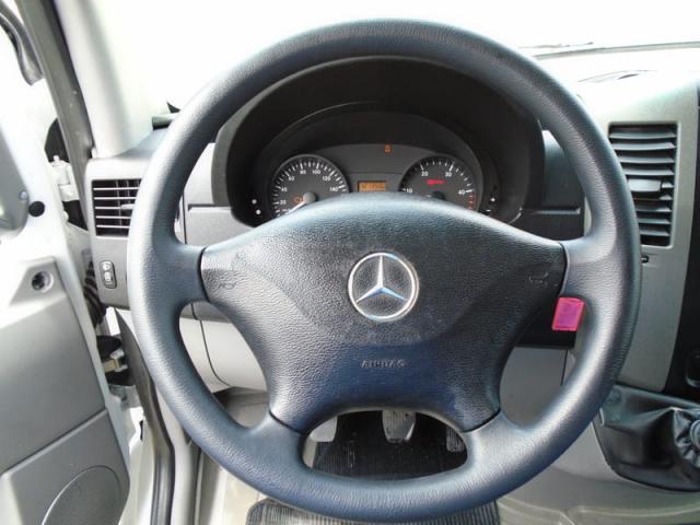 MERCEDES-BENZ SPRINTER 311-CDI 2.2 TB FURGAO (Curto) - Foto 11