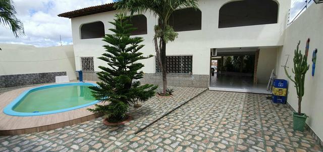 Alugo Excelente casa com piscina no Cohatrac - Foto 16