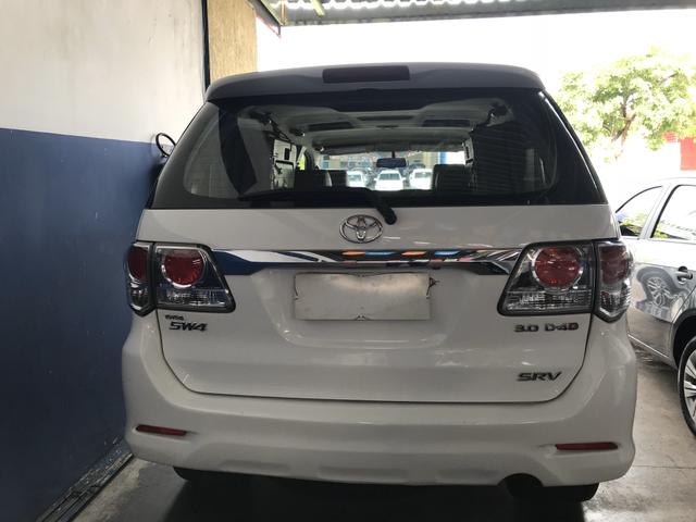 Toyota Hilux SW4 SRV - Foto 5