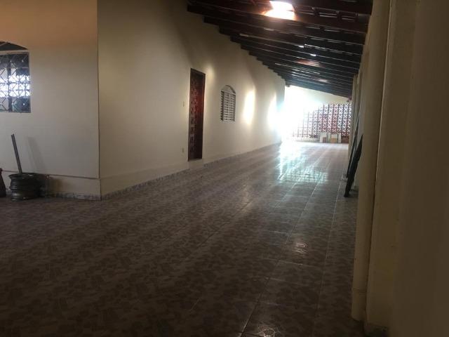 Casa Jardim Balneário - c/3 Quartos e Piscina - Foto 2